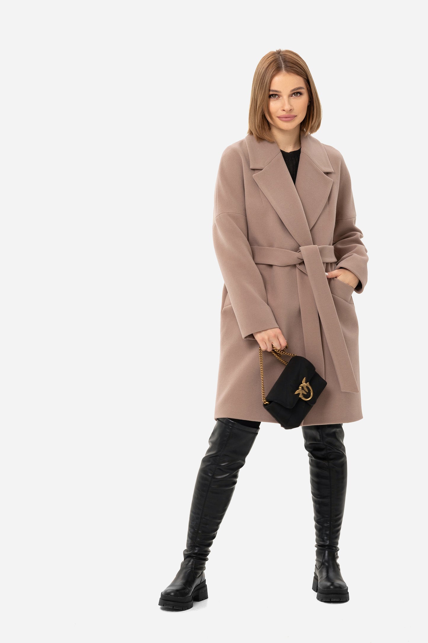 Women's short oversized coat