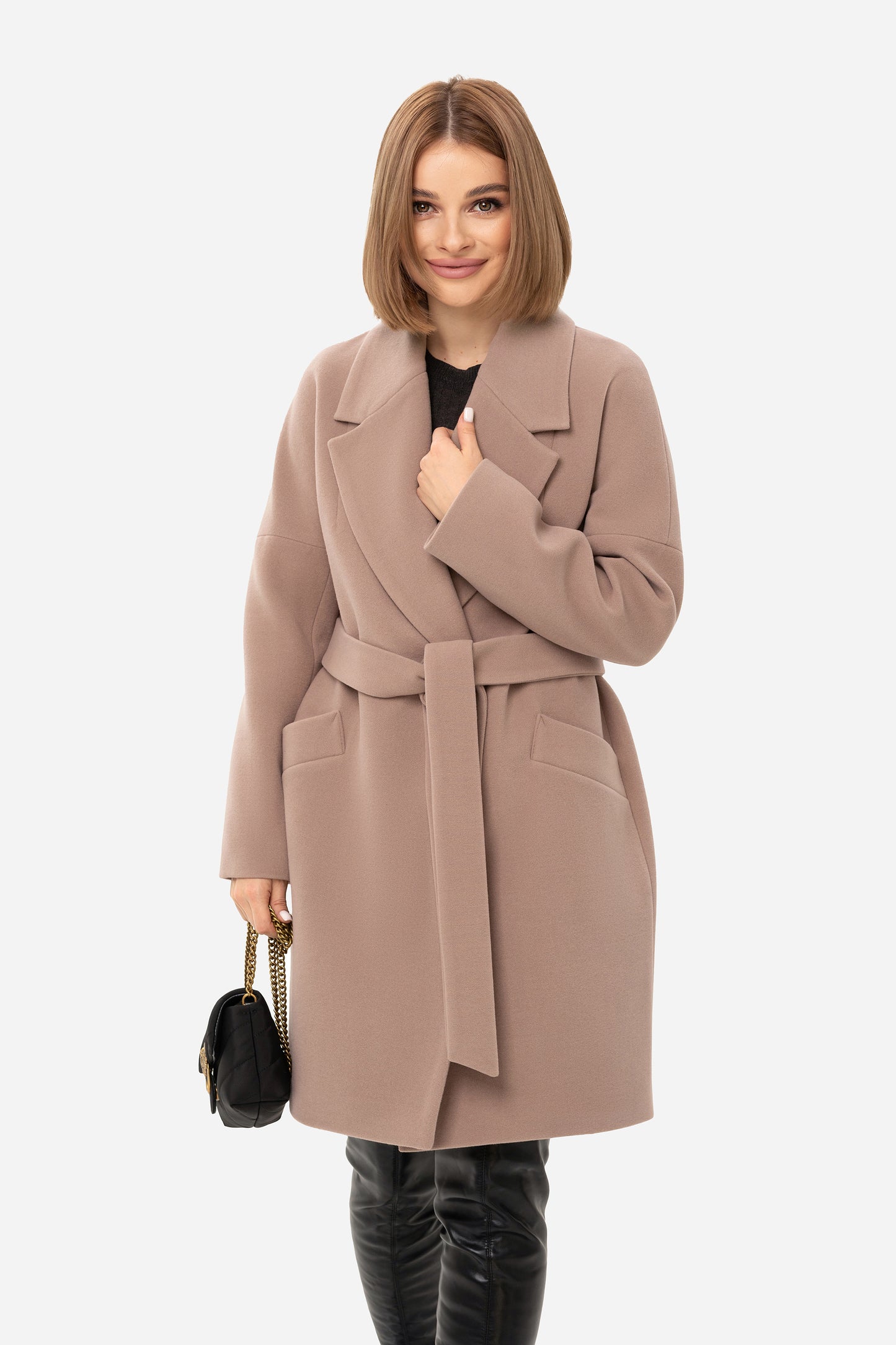 Women's short oversized coat