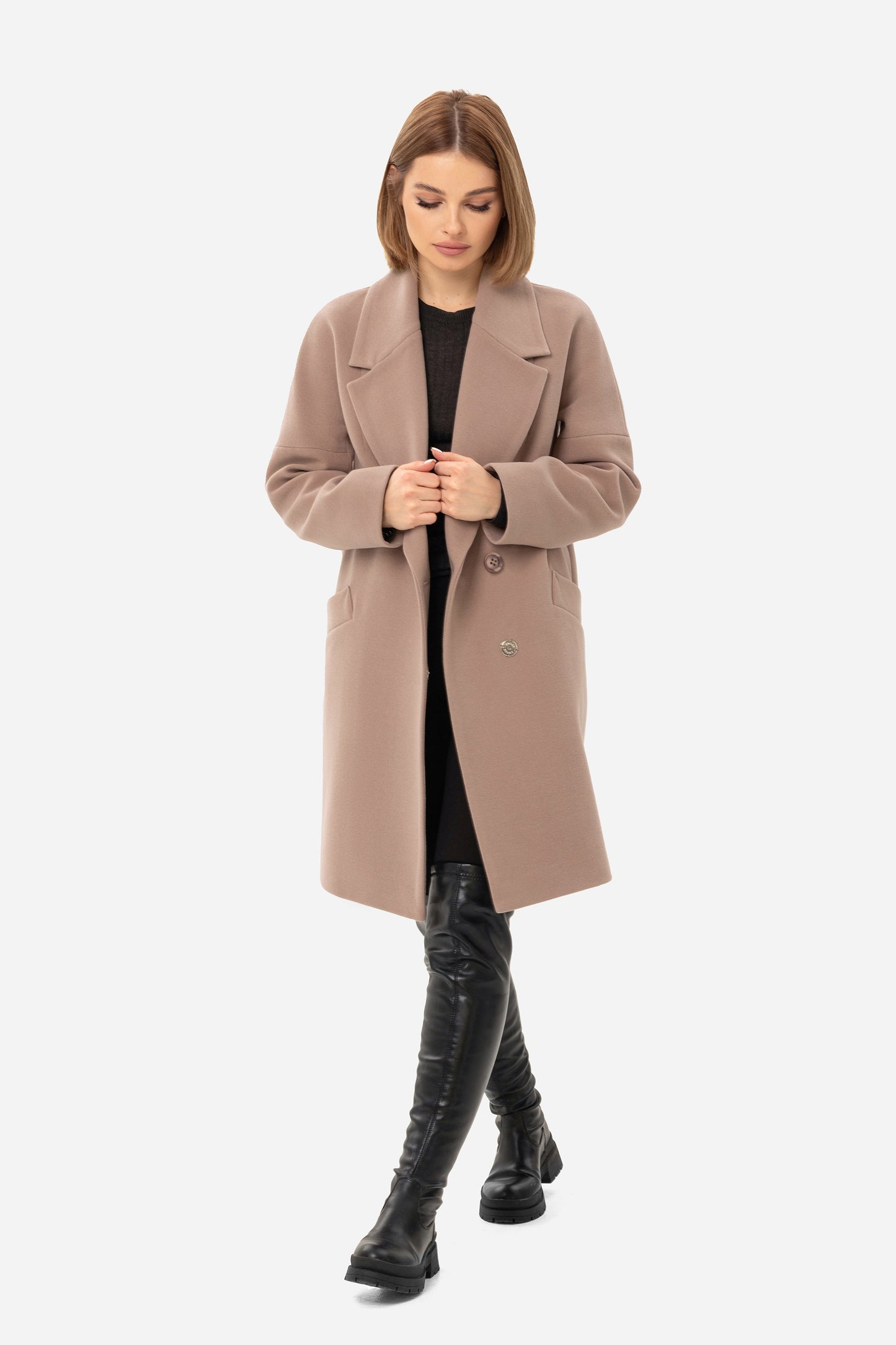 Women's short oversized coat