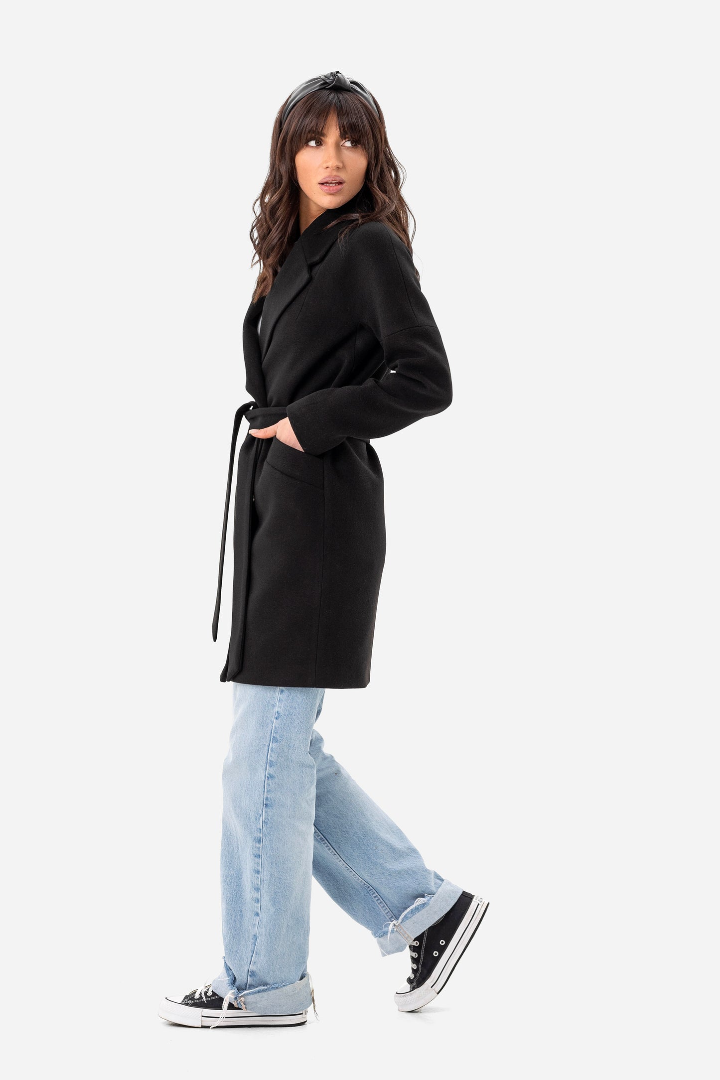 Women's short oversized coat