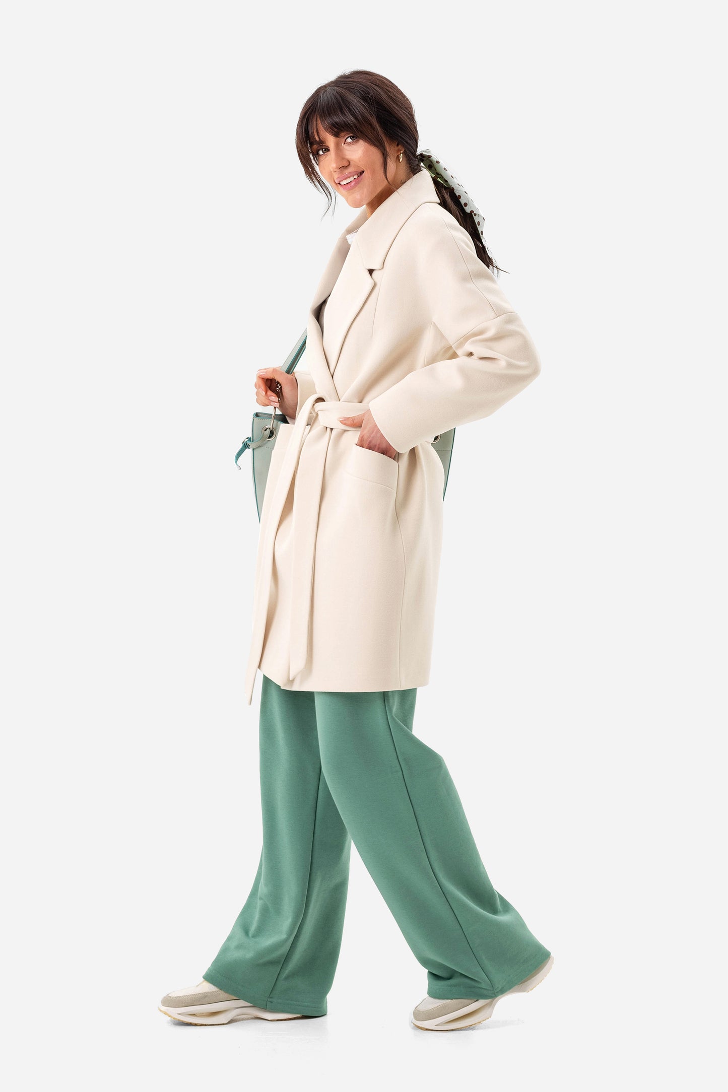 Women's short oversized coat