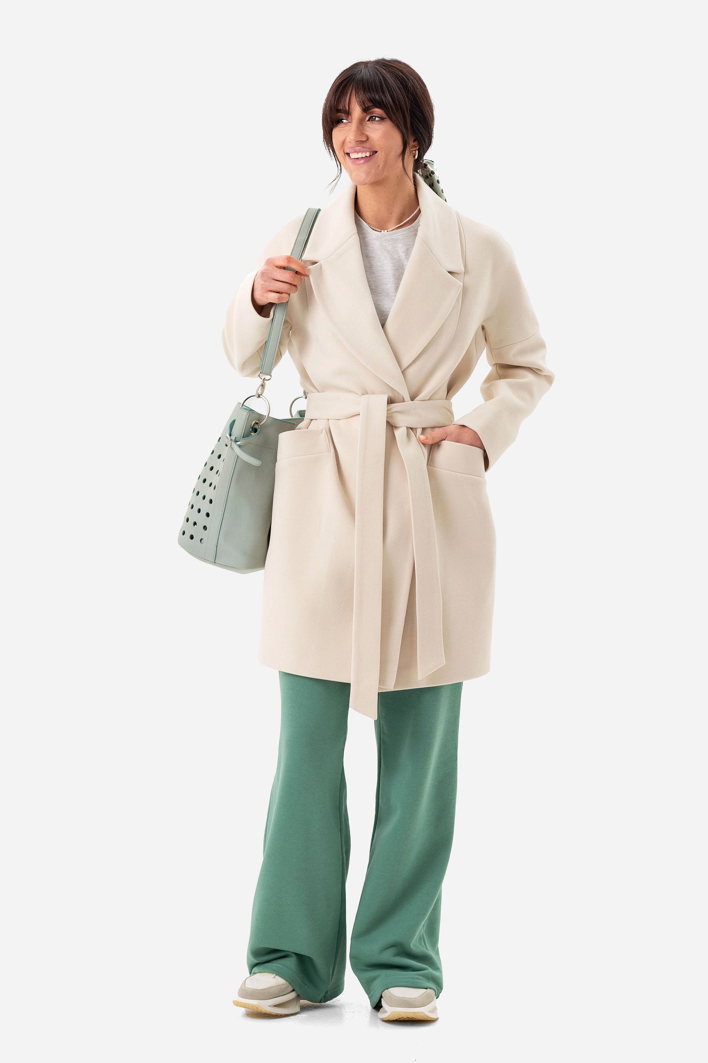 Women's short oversized coat