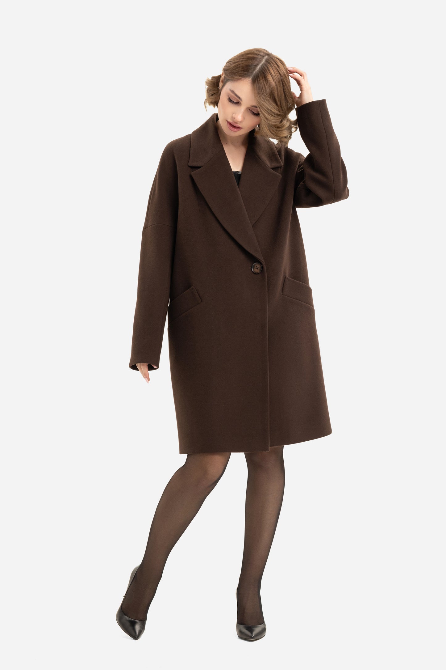 Women's short oversized coat