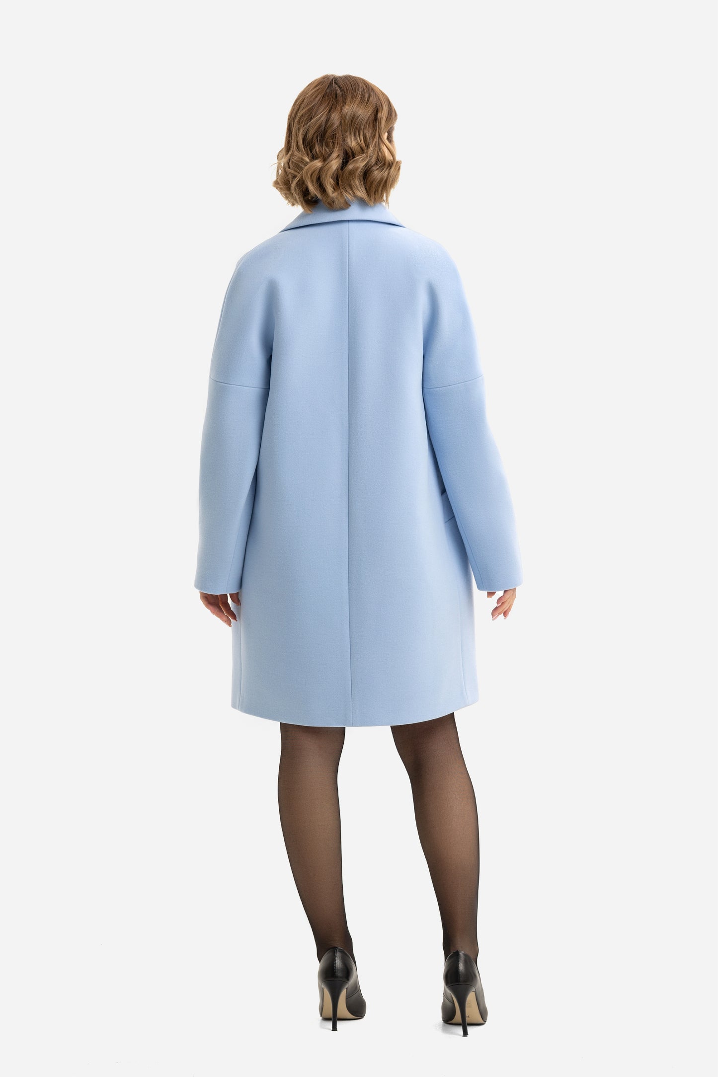 Women's short oversized coat
