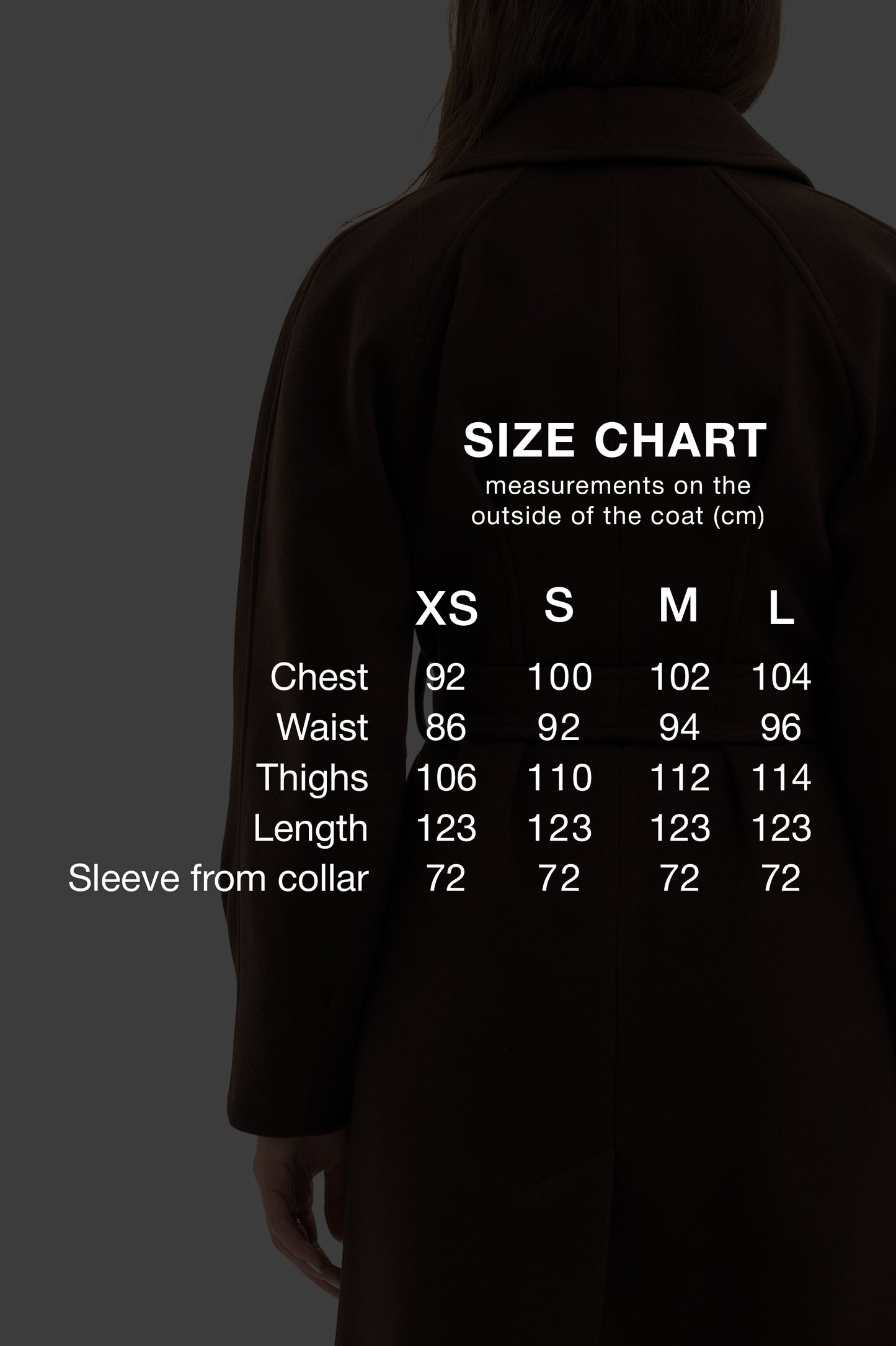 Women's coat with an accentuated waist