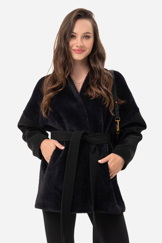 Women's wide coat