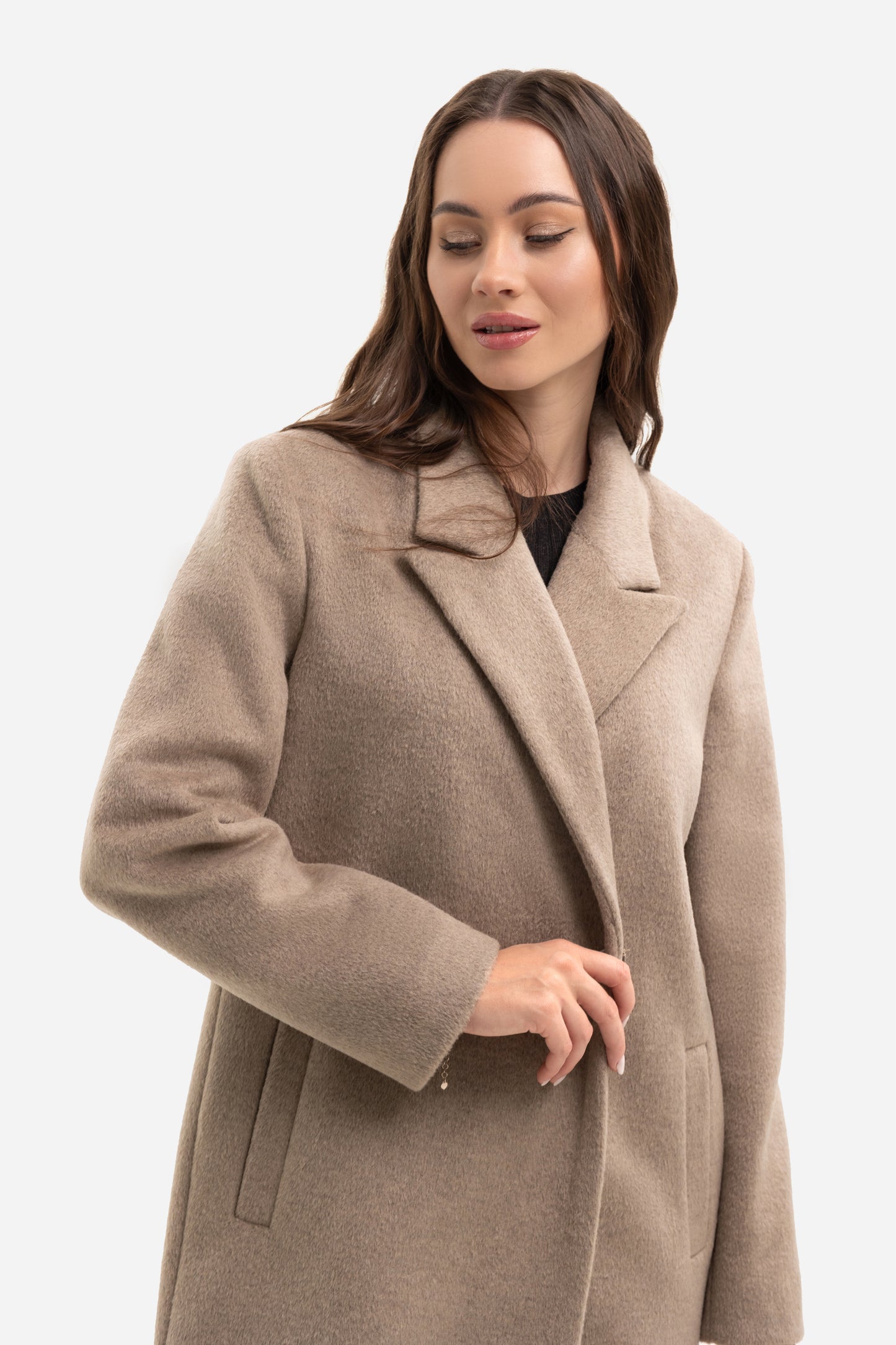 Women's coat with side slits