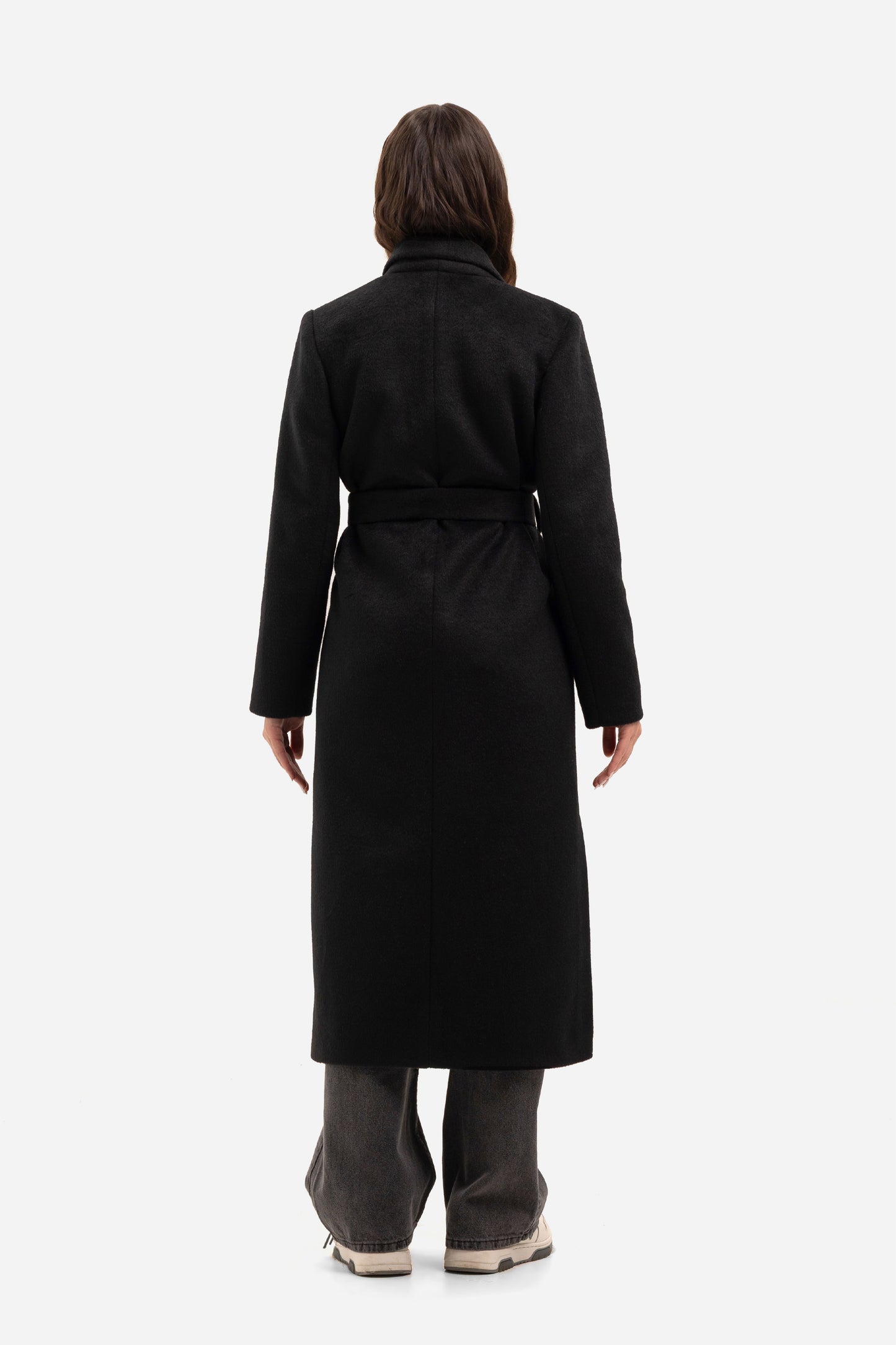 Women's coat with side slits