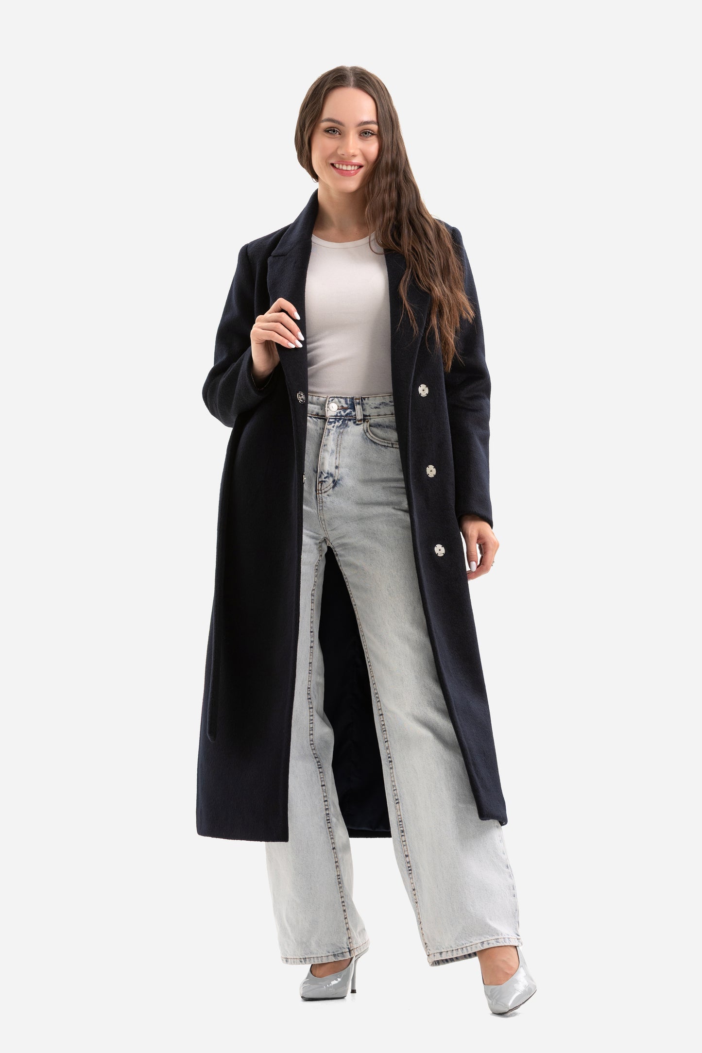 Women's coat with side slits