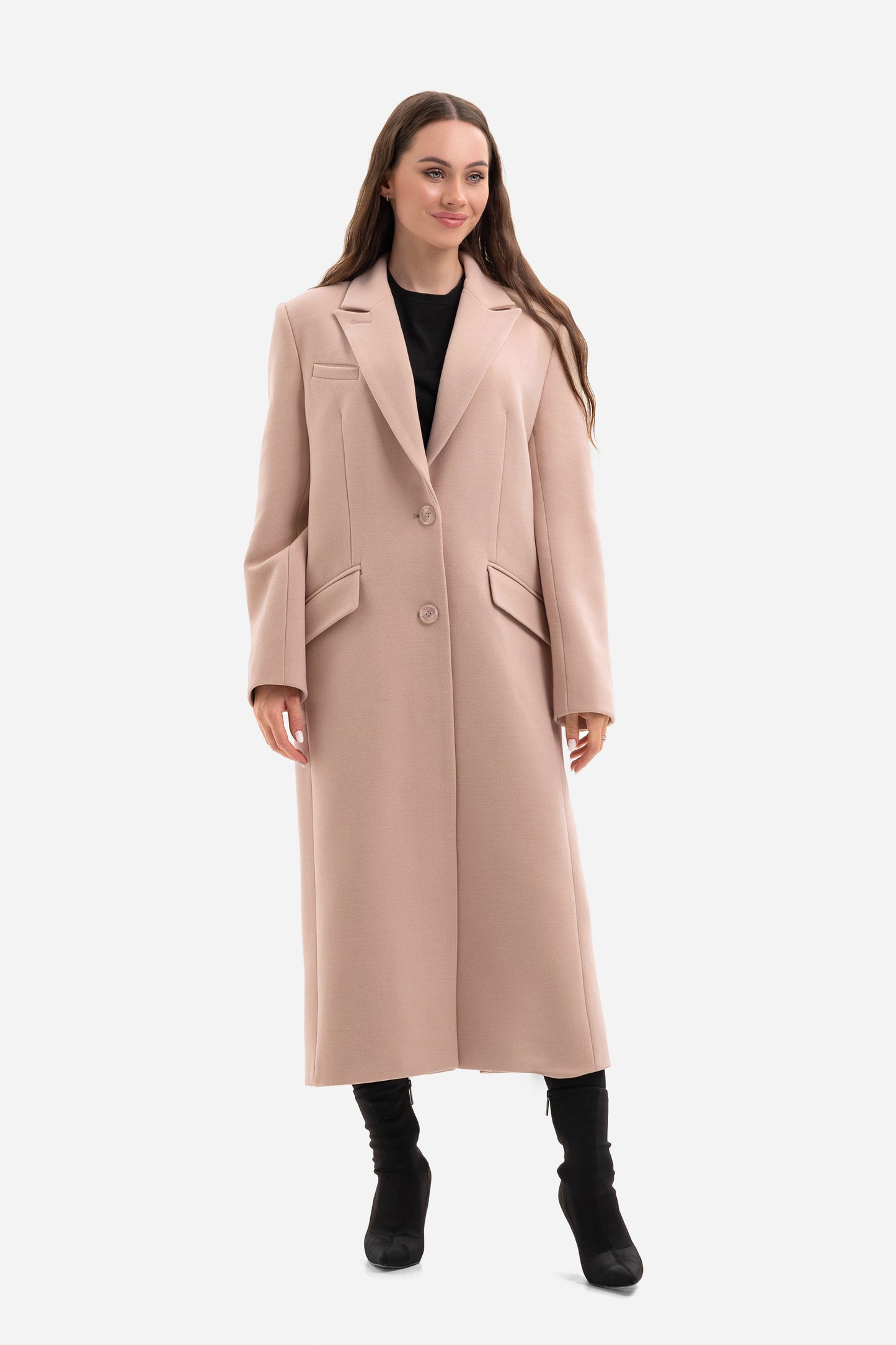Women's maxi-length coat